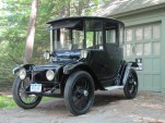 1914 Detroit Electric car, owned by GE scientist Charles Steinmetz, Schenectady, NY, June 2011