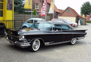 1959 Buick Electra 225 Riviera Sedan. Photo by Nimmerya, licensed under CC-BY-SA-2.0-DE.