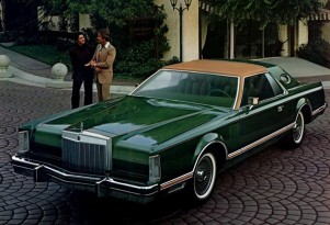 1977 Lincoln Continental Mark V
