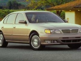 1998 Infiniti I30 Standard