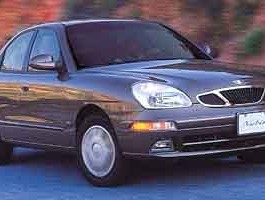 1999 Daewoo Nubira SX