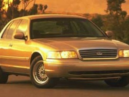 1999 Ford Crown Victoria 
