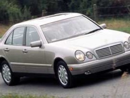 1999 Mercedes Benz E Class 