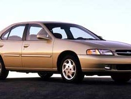 1999 Nissan Altima XE