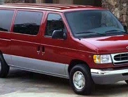 2000 Ford Econoline Wagon XL