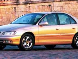 2001 Cadillac Catera 