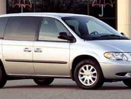 2001 Chrysler Voyager LX