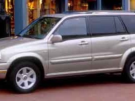 2001 Suzuki XL-7 Standard
