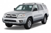 2009 Toyota 4Runner 2009 Toyota 4Runner RWD 4-door V6 SR5 (Natl) Angular Front Exterior View