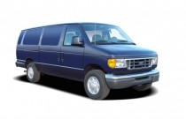 2006 Ford Econoline Wagon 2006 Ford Econoline Wagon E-350 Super Ext XLT Angular Front Exterior View