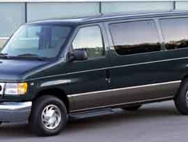 2002 Ford Econoline Wagon XL