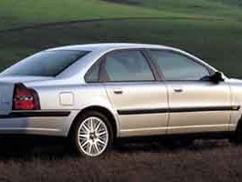 2002 Volvo S80 