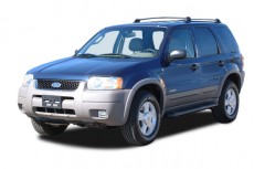 2003 Ford Escape 4-door 103" WB XLS Popular Angular Front Exterior View