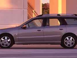 2003 Saturn LW 