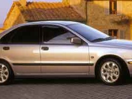 2003 Volvo S40 