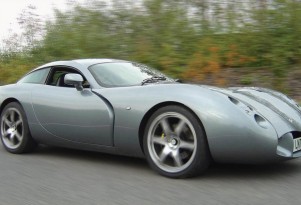 2004 TVR Tuscan