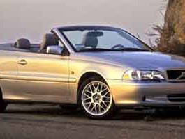 2004 Volvo C70 