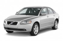 2010 Volvo S40 2010 Volvo S40 4-door Sedan Man FWD Angular Front Exterior View