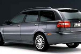 2004 Volvo V40 