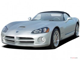 2005 Dodge Viper 2-door Convertible SRT10 Angular Front Exterior View
