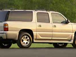 2005 GMC Yukon XL Denali 