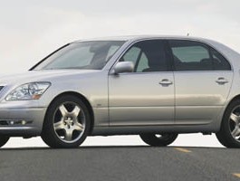 2005 Lexus LS 430 