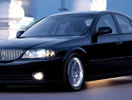 2005 Lincoln LS w/Luxury Pkg