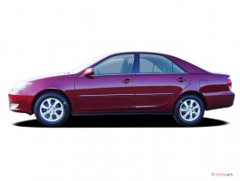2005 Toyota Camry 4-door Sedan XLE Auto (Natl) Side Exterior View