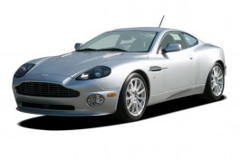2006 Aston Martin Vanquish S 2-door Coupe Angular Front Exterior View