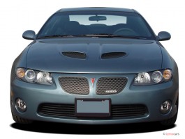 2006 Pontiac GTO 2-door Coupe Front Exterior View