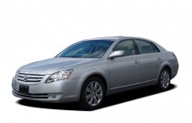 2006 Toyota Avalon 2006 Toyota Avalon 4-door Sedan XLS (Natl) Angular Front Exterior View