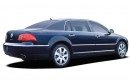 2006 Volkswagen Phaeton 4-door Sedan V8 6-spd Auto Angular Rear Exterior View