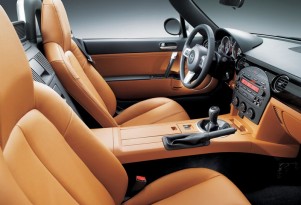 Stick-Shifts Are Back, But Automatics Give Best Gas Mileage