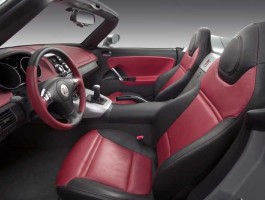 2006 Saturn Sky interior