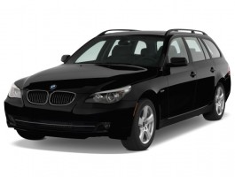 2008 BMW 5-Series 4-door Sports Wagon 535xiT AWD Angular Front Exterior View
