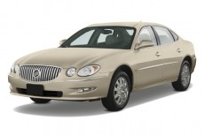 2008 Buick LaCrosse 4-door Sedan CXL Angular Front Exterior View
