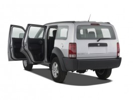 2008 Dodge Nitro 2WD 4-door SLT Open Doors