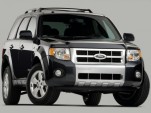2008 Ford Escape breaks loose