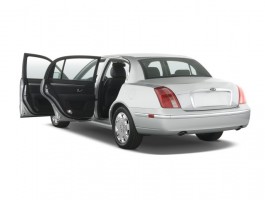 2008 Kia Amanti 4-door Sedan Open Doors