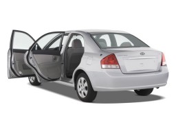 2008 Kia Spectra 4-door Sedan Auto EX Open Doors