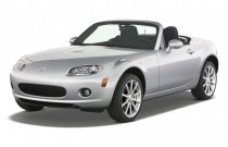 2008 Mazda MX-5 Miata 2008 Mazda MX-5 Miata 2-door Convertible PRHT Man Touring Angular Front Exterior View