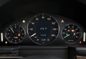 2008 Mercedes-Benz E Class 4-door Sedan Luxury 3.5L RWD Instrument Cluster