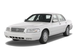 2008 Mercury Grand Marquis 4-door Sedan LS Angular Front Exterior View