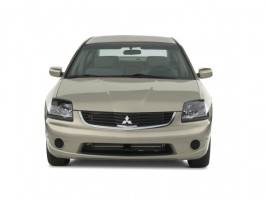 2008 Mitsubishi Galant 4-door Sedan ES Front Exterior View