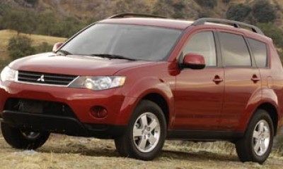 2008 Mitsubishi Outlander Photos