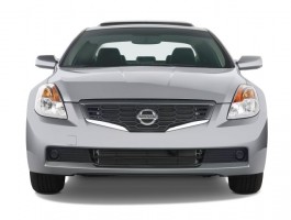 2008 Nissan Altima 2-door Coupe I4 Man S Front Exterior View
