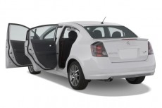 2008 Nissan Sentra 4-door Sedan Man SE-R Spec V Open Doors