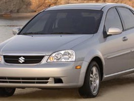2008 Suzuki Forenza 
