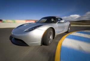 Tesla Hands Over Roadster #100 to Oprah's Right-Hand Man