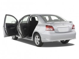 2008 Toyota Yaris 4-door Sedan Auto S (Natl) Open Doors